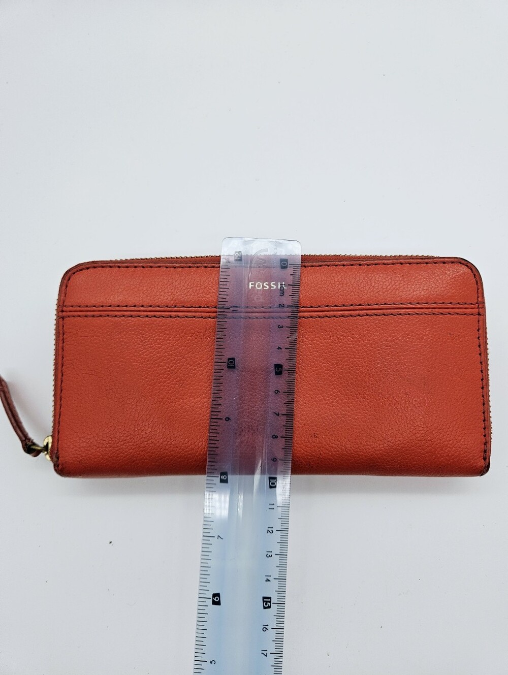 FOSSIL | leather zip wallet - Picture 8 of 9